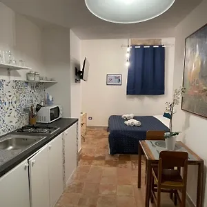 /